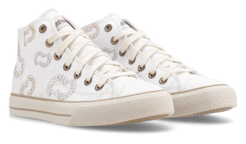 183-Relevance-White