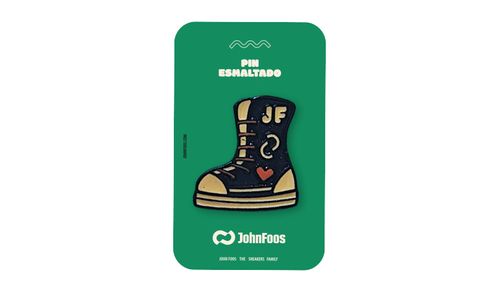 010 Pin John Foos Botita
