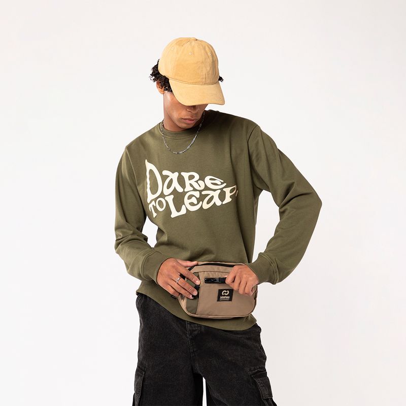 Apparel-33
